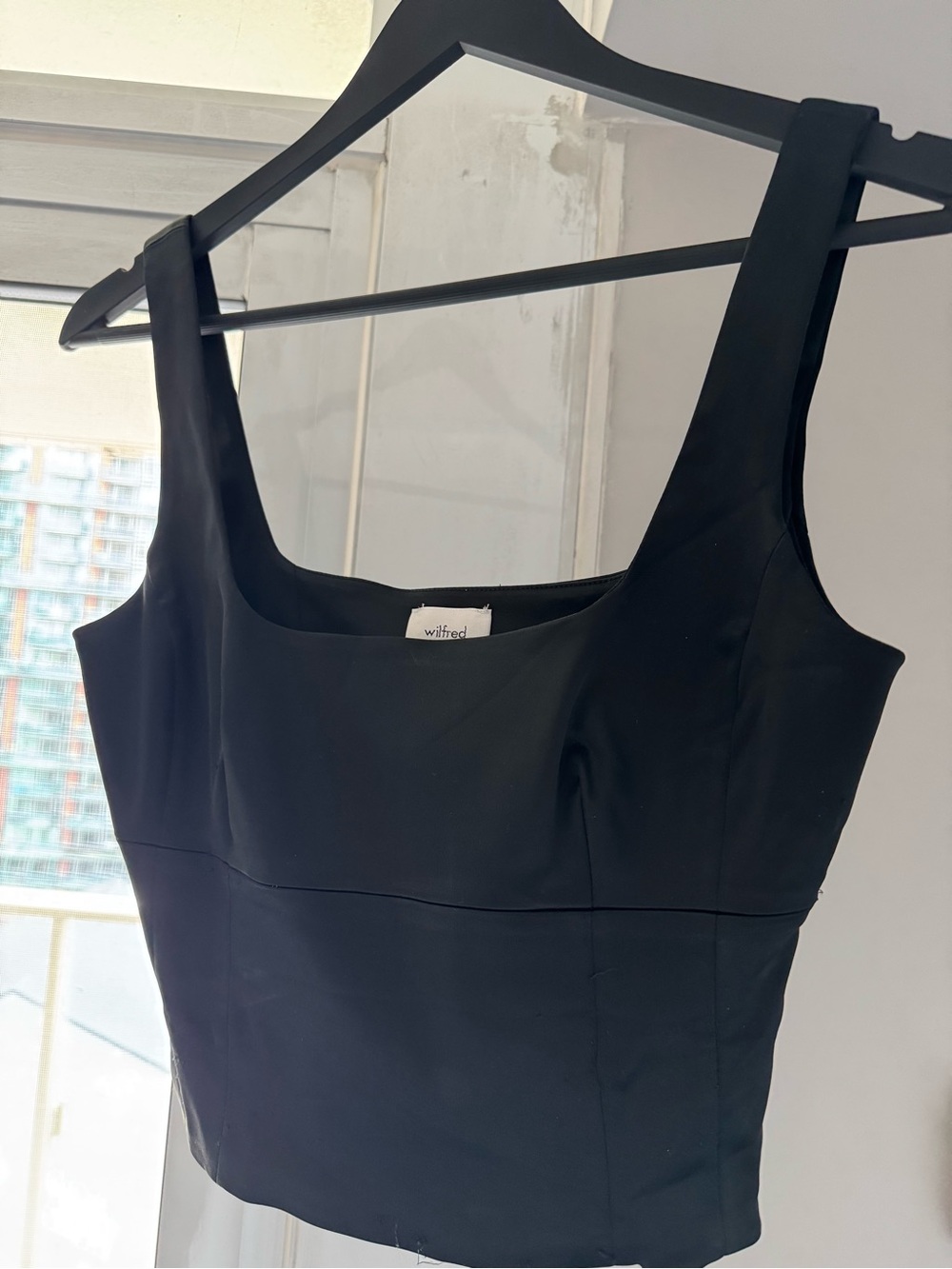 Wilfred Black Square-Neck Crop Top